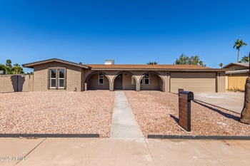 2236 Des Moines Cir, Mesa, AZ 85213