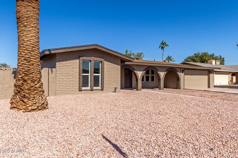 2236 Des Moines Cir, Mesa, AZ 85213