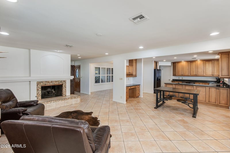 2236 Cactus Wren Dr, Phoenix, AZ 85020