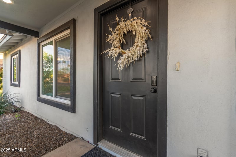 2236 Evergreen Rd, Tempe, AZ 85282