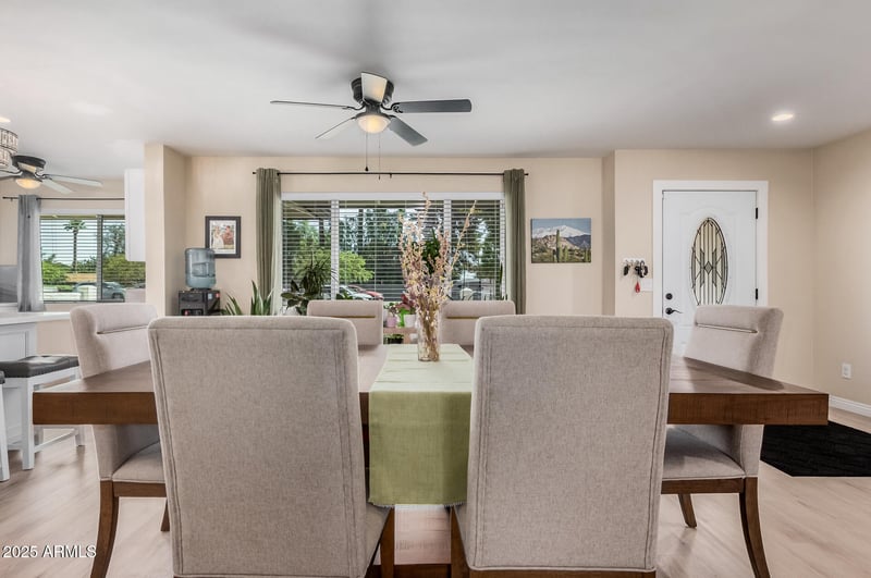 2236 Thomas Rd, Phoenix, AZ 85015