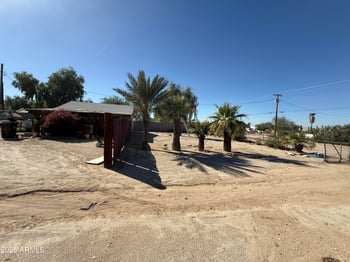 2237 Desert Ln, Phoenix, AZ 85042