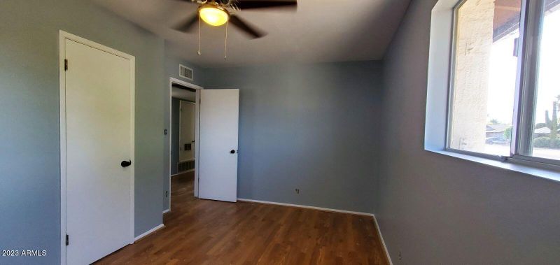 2237 E Blanche Dr, Phoenix, AZ 85022