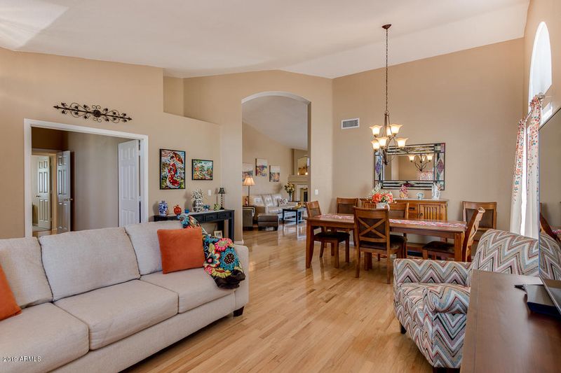 2237 E Cathy Ct, Gilbert, AZ 85296