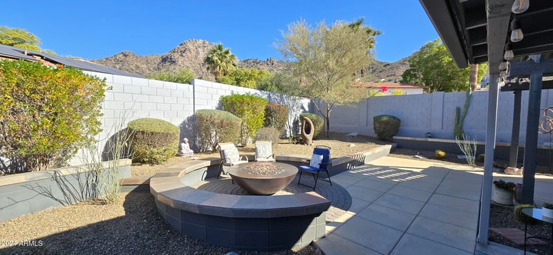 2237 E Nicolet Ave, Phoenix, AZ 85020