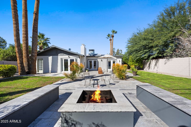 2237 Osborn Rd, Phoenix, AZ 85016