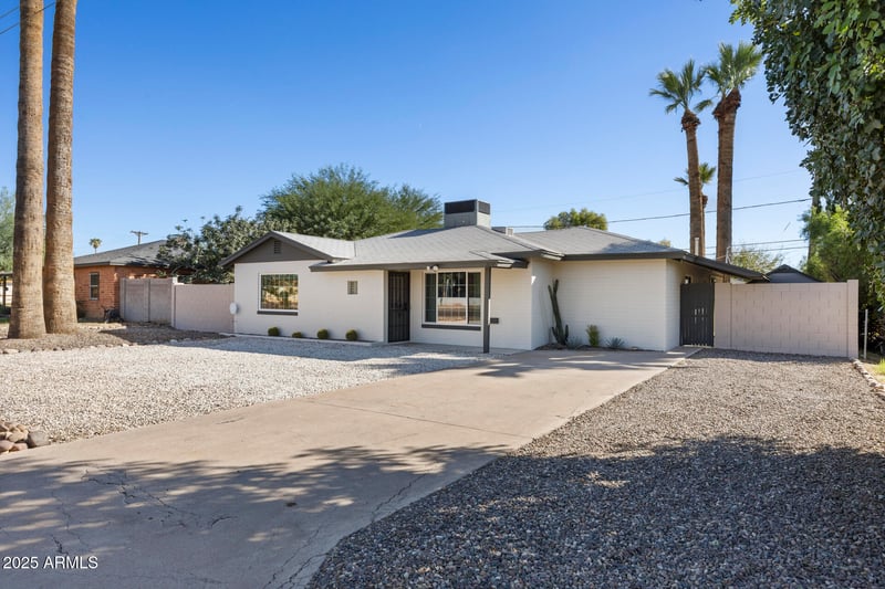 2237 Osborn Rd, Phoenix, AZ 85016