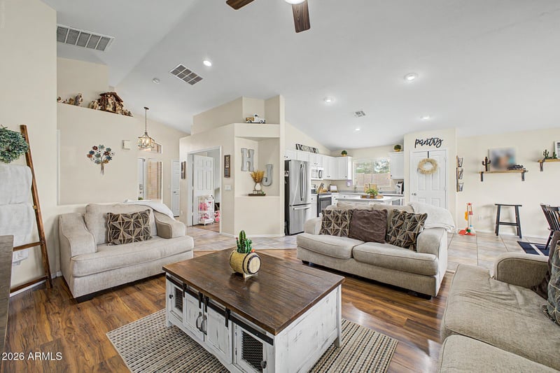 2237 S 85th Dr, Tolleson, AZ 85353