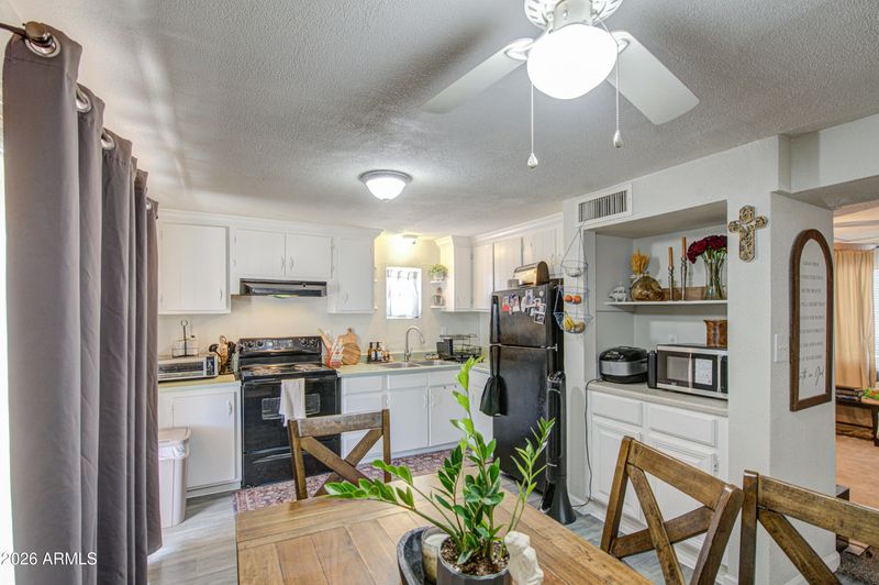 2237 W Virgil Dr, San Tan Valley, AZ 85144