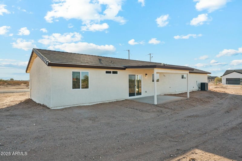 22375 Manzanilla Rd, Buckeye, AZ 85326