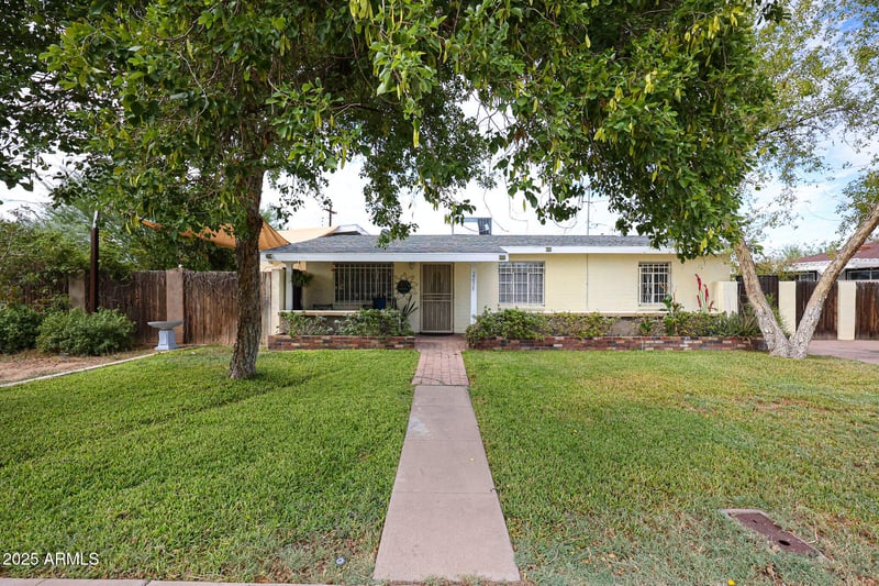 2238 Catalina Dr, Phoenix, AZ 85015