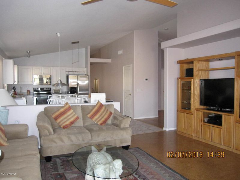 2238 E Soft Wind Dr, Phoenix, AZ 85024