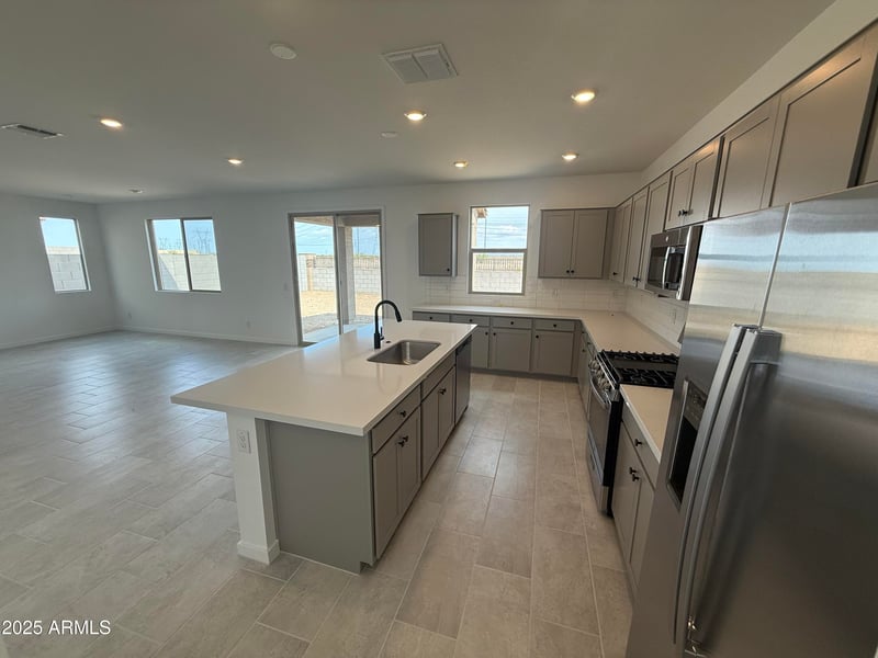 22382 Monona Ln, Surprise, AZ 85387