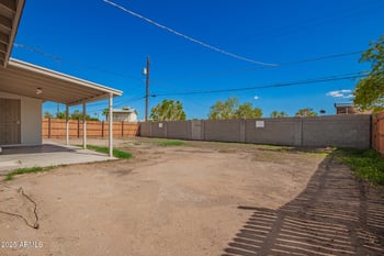 2239 Bethany Home Rd, Phoenix, AZ 85015