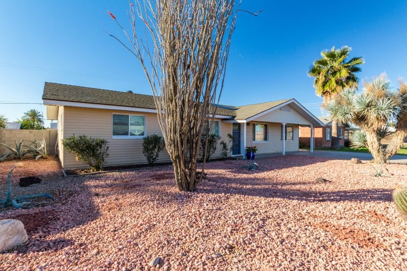 2239 W Cheery Lynn Rd, Phoenix, AZ 85015