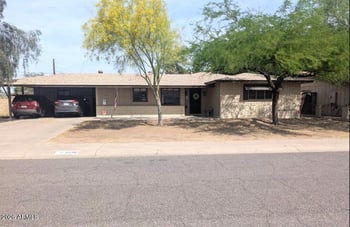 2240 Berridge Ln, Phoenix, AZ 85015