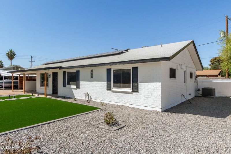 2240 Cheery Lynn Rd, Phoenix, AZ 85015