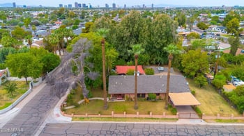 2240 E Whitton Ave, Phoenix, AZ 85016