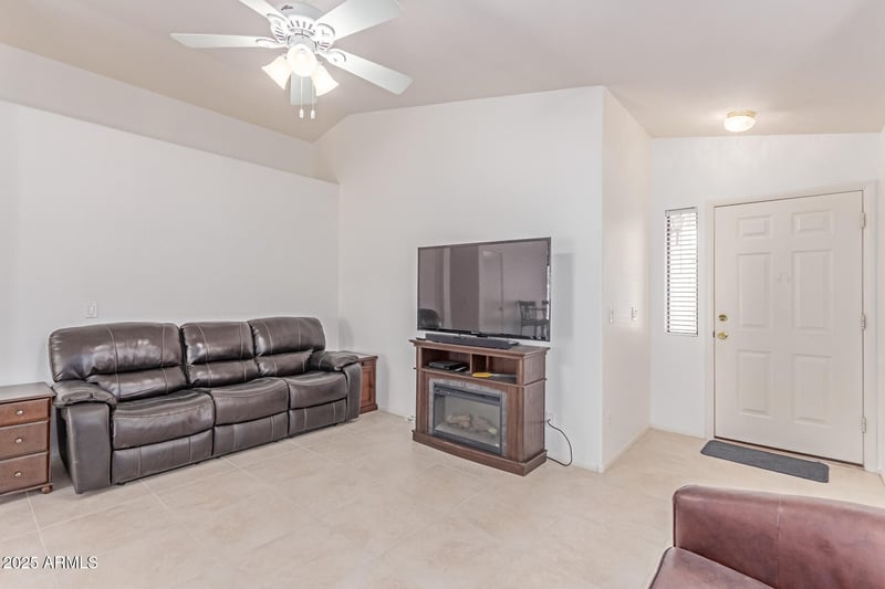 22407 20th Pl, Phoenix, AZ 85024