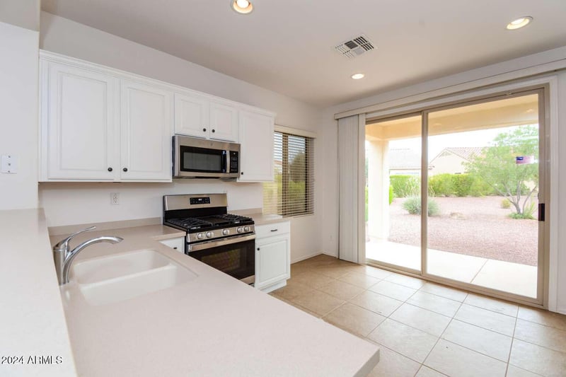 22409 Los Gatos Dr, Sun City West, AZ 85375