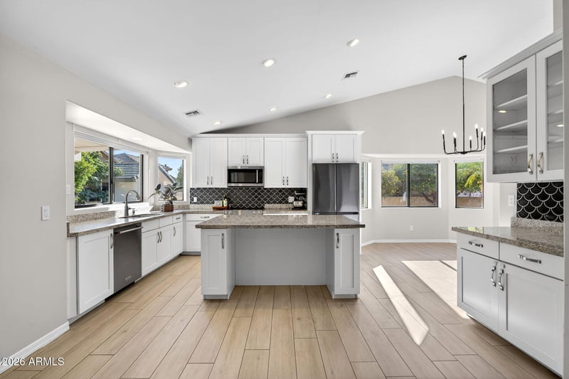 2241 Hermosa Vista Dr, Mesa, AZ 85213