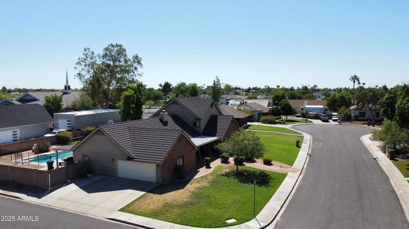 2241 Hunt Cir, Mesa, AZ 85203