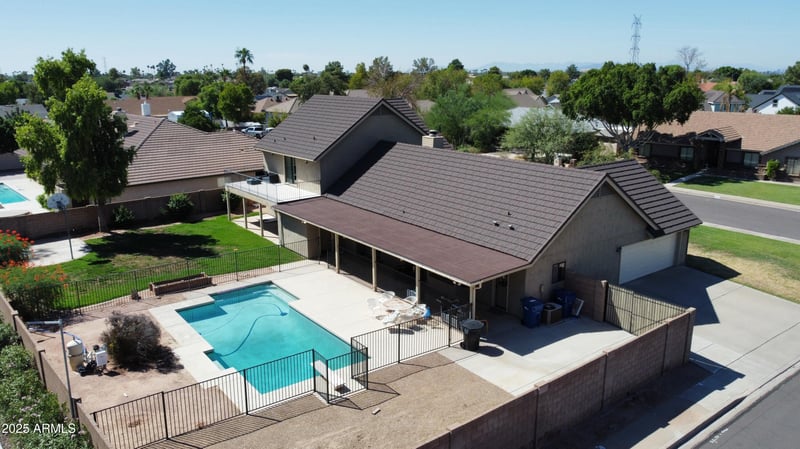 2241 Hunt Cir, Mesa, AZ 85203