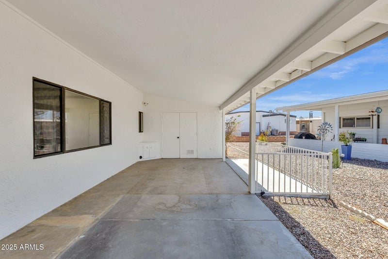 2241 Nicklaus Dr, Mesa, AZ 85215