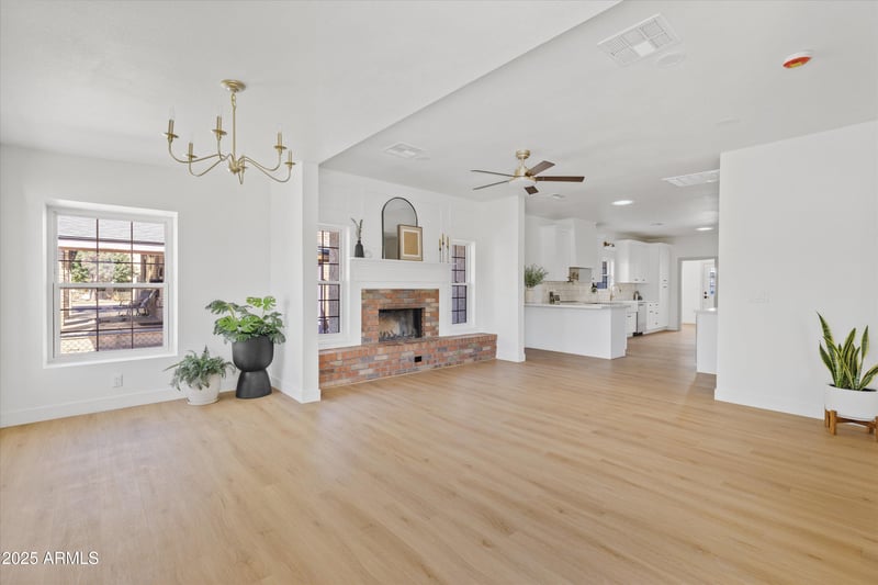 2241 Richland St, Phoenix, AZ 85006