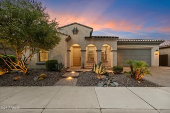 22417 30th St, Phoenix, AZ 85050