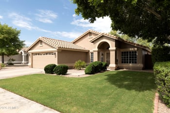 22418 74th Ln, Glendale, AZ 85310