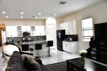 22419 97th Ln, Peoria, AZ 85383