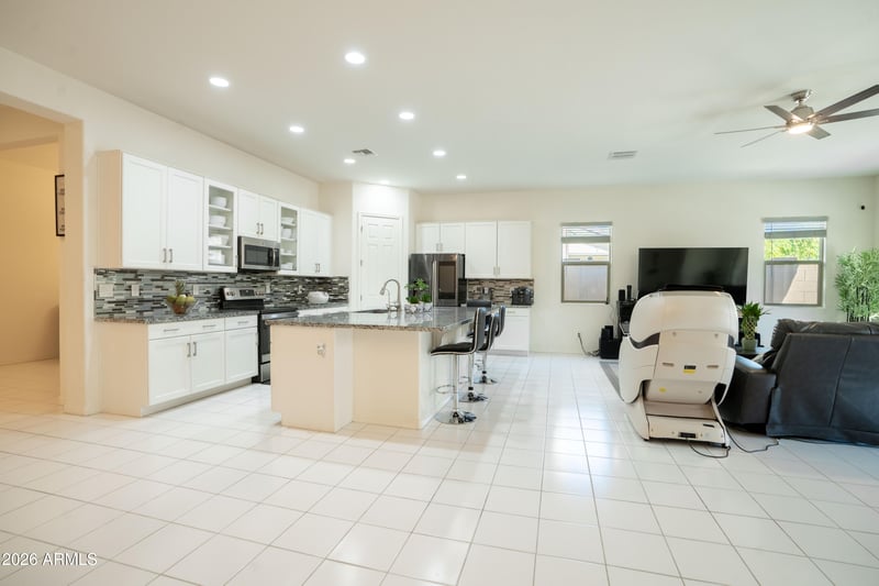 22419 N 97th Ln, Peoria, AZ 85383