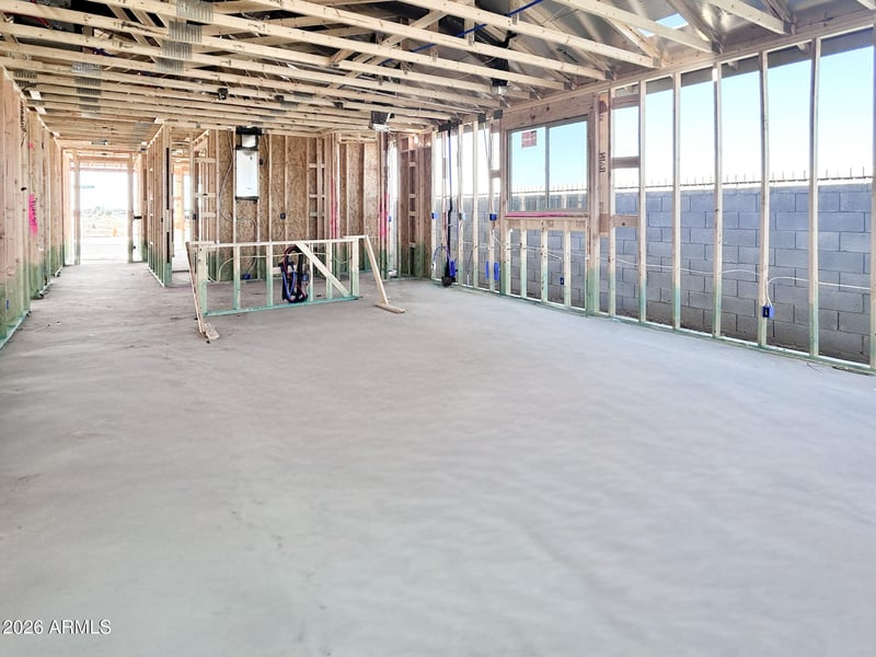 2242 Galloping Horse Dr, San Tan Valley, AZ 85140