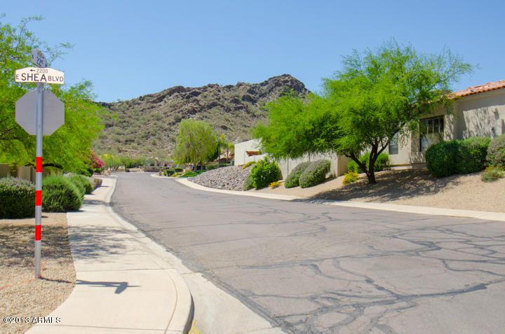2242 E Shea Blvd, Phoenix, AZ 85028