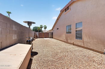 2242 Victor Rd, Gilbert, AZ 85296