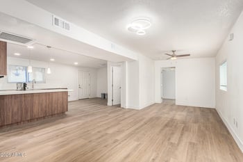 2242 Nancy Ln, Phoenix, AZ 85042