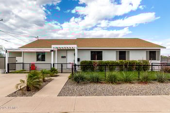 2242 Palm Ln, Phoenix, AZ 85006