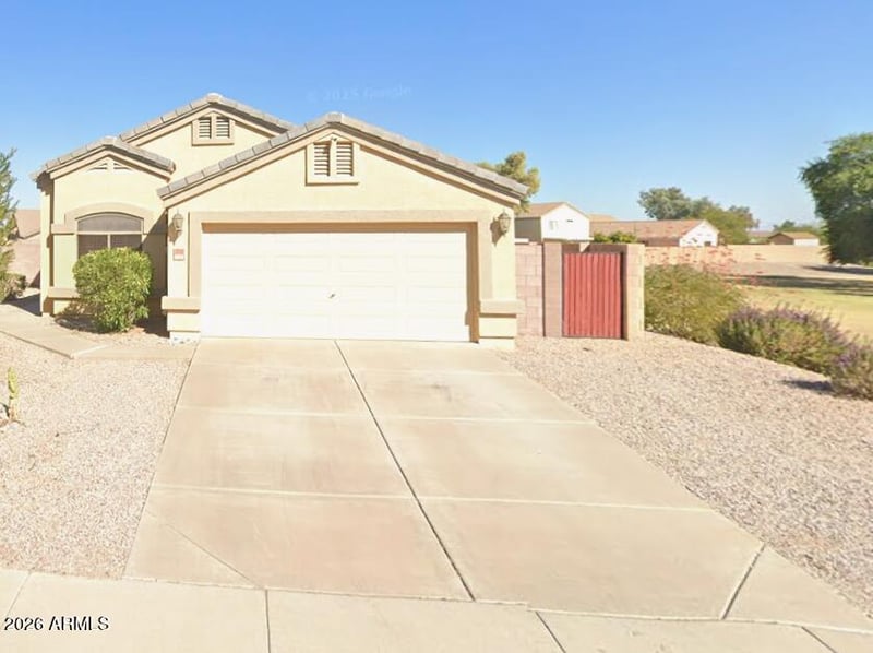 2242 W Hayden Peak Dr, San Tan Valley, AZ 85144
