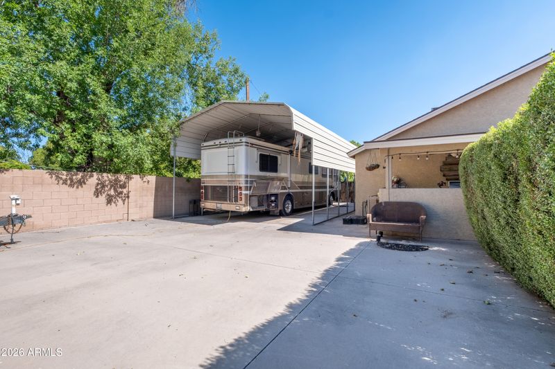 2242 W Hayward Ave, Phoenix, AZ 85021