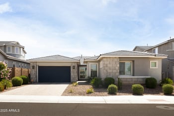 22421 34th St, Phoenix, AZ 85050