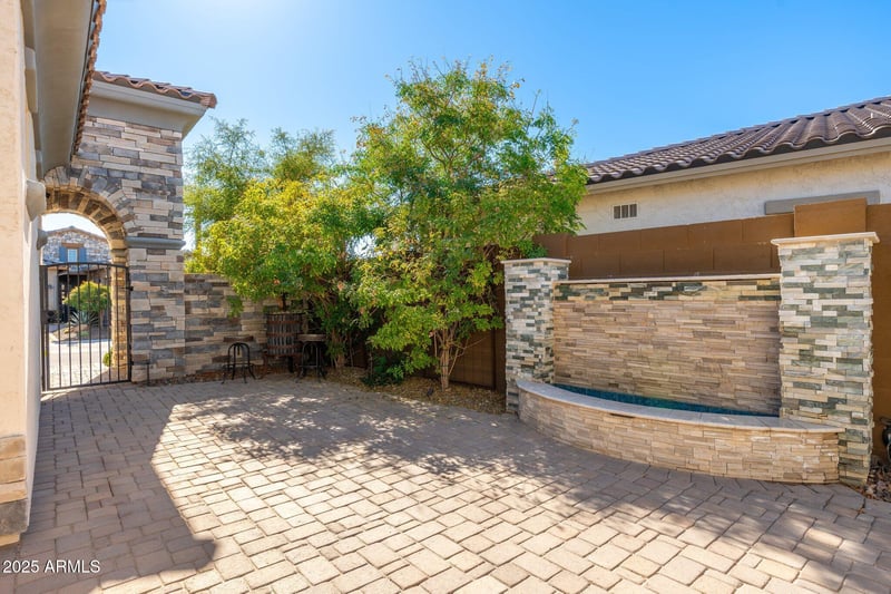 22426 29th Pl, Phoenix, AZ 85050