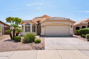 2243 E Robin Ln, Phoenix, AZ 85024