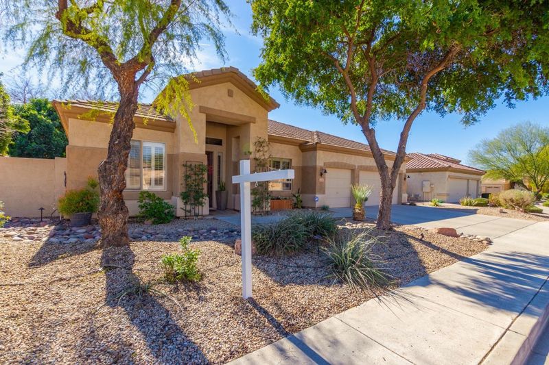2243 E San Tan St, Chandler, AZ 85225