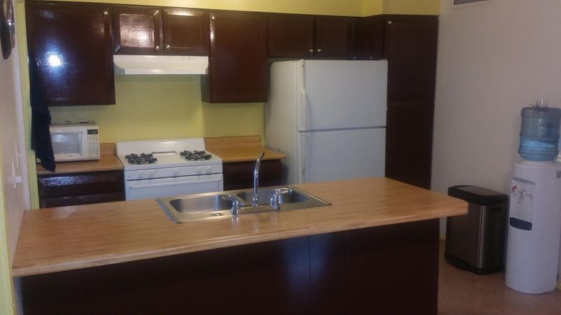 2243 N 47th Dr, Phoenix, AZ 85035