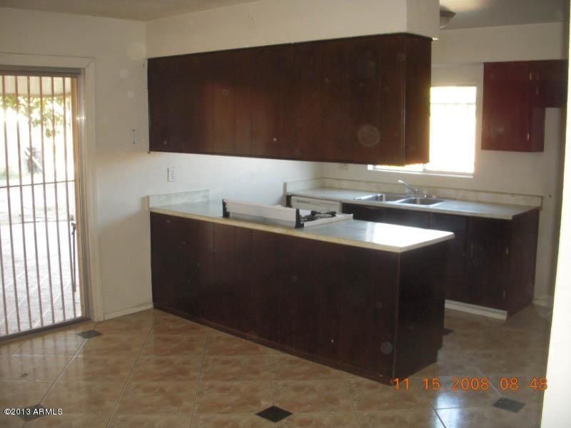 2243 N 57th Dr, Phoenix, AZ 85035