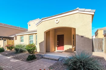 2243 Ponderosa Dr, Gilbert, AZ 85295