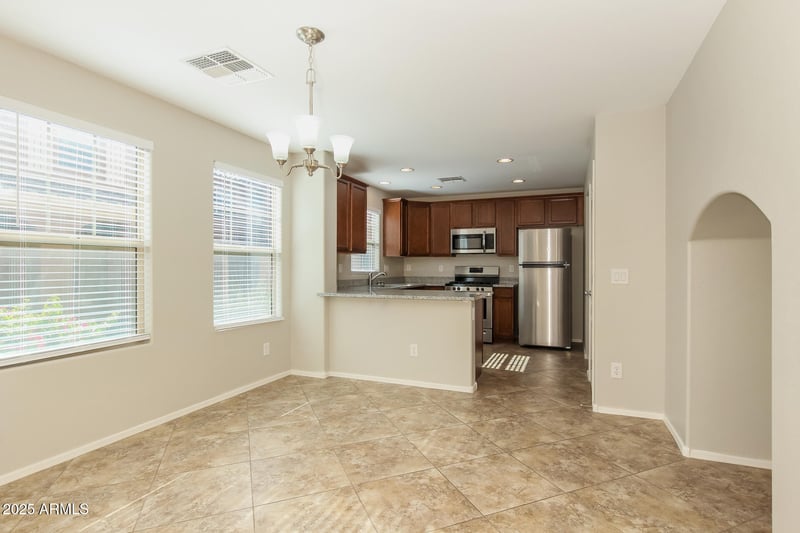 2243 Ponderosa Dr, Gilbert, AZ 85295