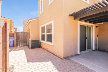 2243 Ponderosa Dr, Gilbert, AZ 85295