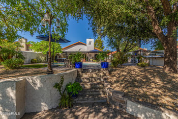 2243 W Kiowa Cir, Mesa, AZ 85202